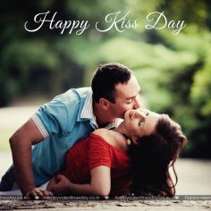 Kiss Day – happy valentines day sms messages